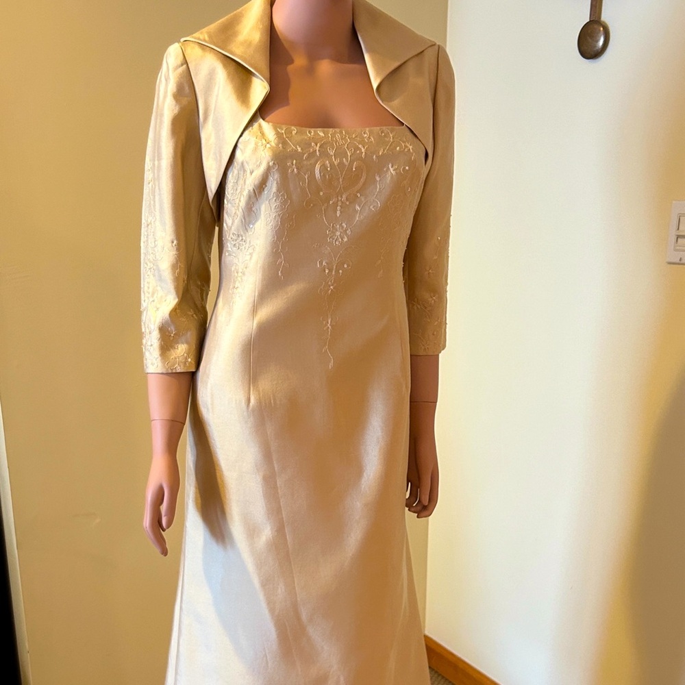 Mother of the Bride/Groom dress
